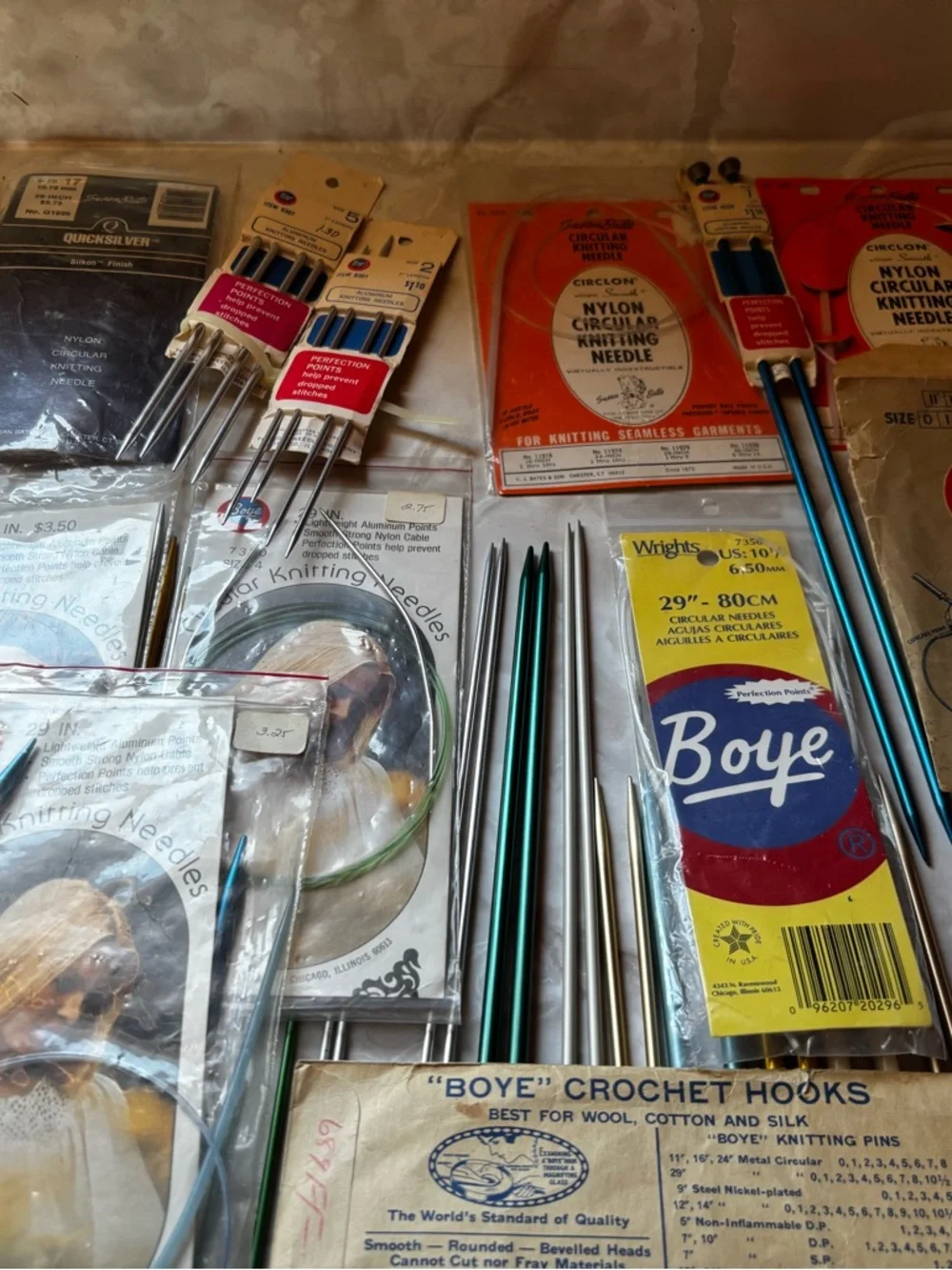 Vintage Knitting Bag with Multi Size Needles Floral Print Tote Bag - Picture 3 of 16